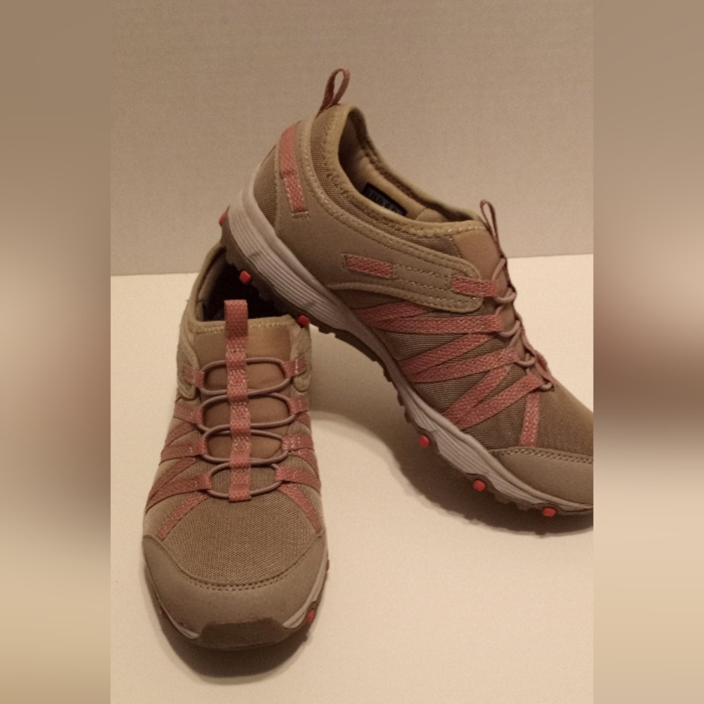 Skechers slip on trail hiker shoes - size 8